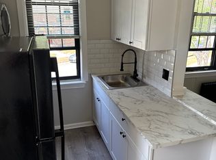 3307 Livingston Walk, Camden, NJ 08104