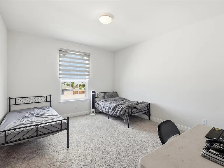 105 Portina Dr — Photo 22