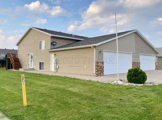5299 50th Ave S, Fargo, ND 58104