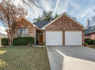 4804 Davy Crockett Trl, Fort Worth, TX 76137