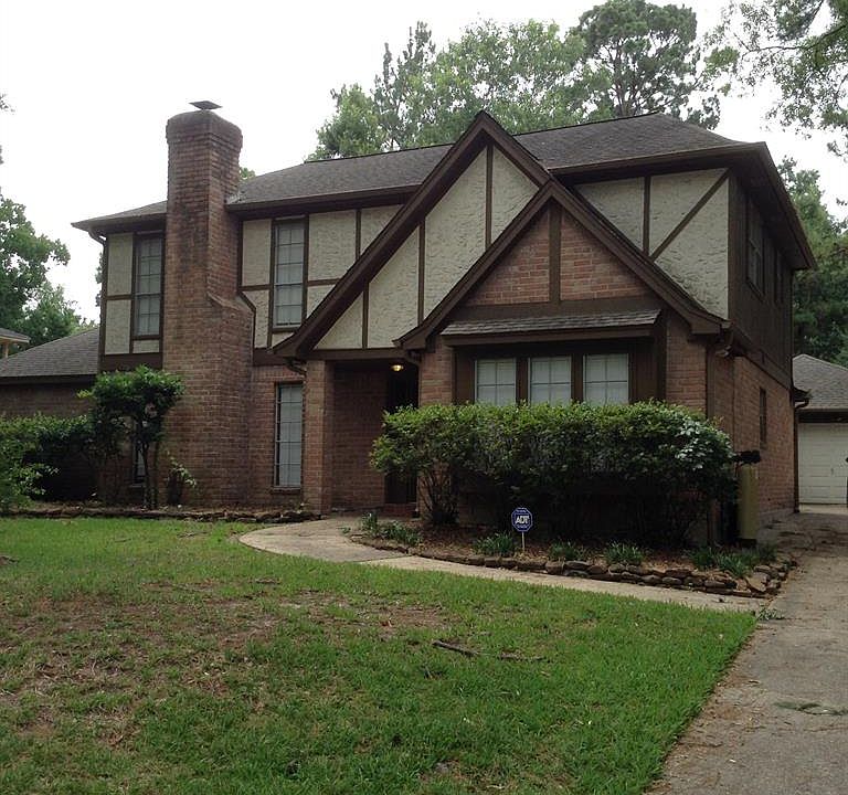 1st image of 2046 Pine River Dr