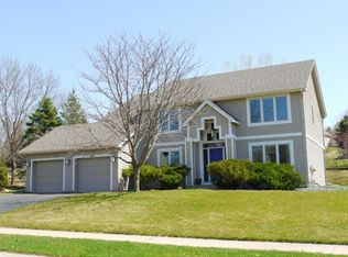 14865 Blakeney Rd, Eden Prairie, MN 55347