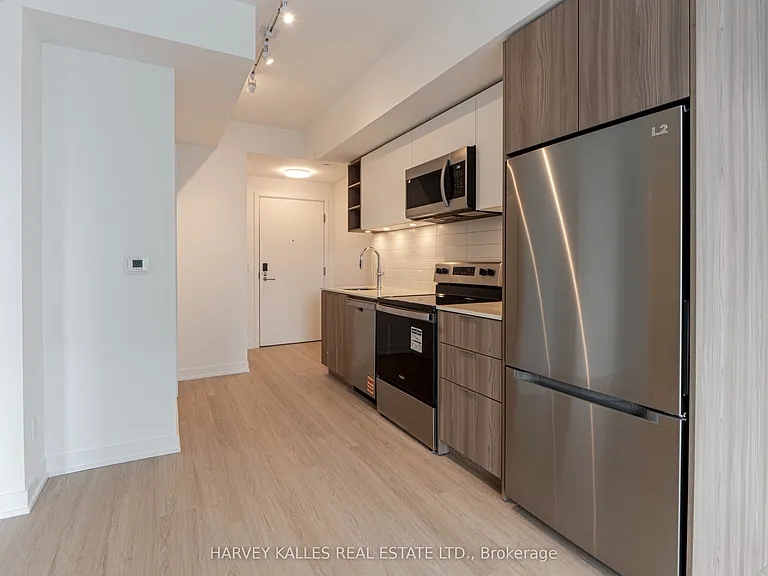 100 Eastdale Ave #1110 — Photo 4