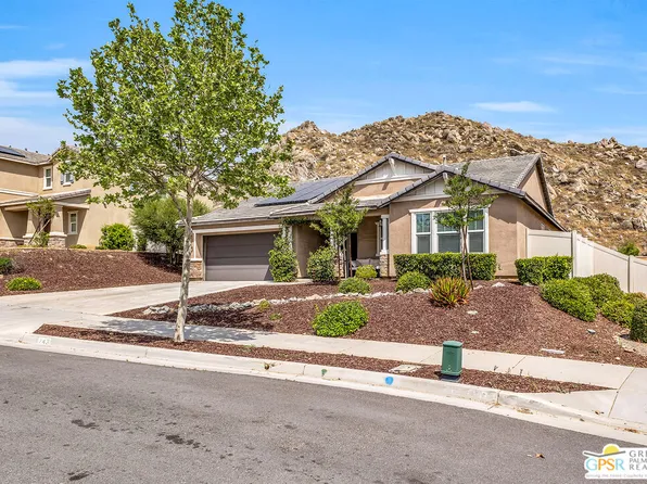 743 Pooish Ave, San Jacinto, CA 92582