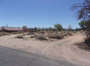 Tiger Tail Rd, Apple valley, CA 92307