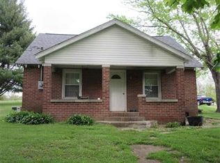 590 Sunny Acres Ln, Bedford, IN 47421