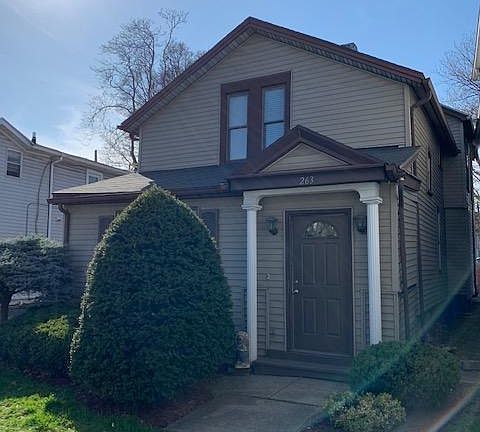 Front of the house where you enter the apartment