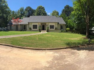 2251 Thorncroft Dr, Germantown, TN 38138