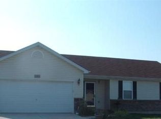 19 Spring Hill Cir, Wright City, MO 63390