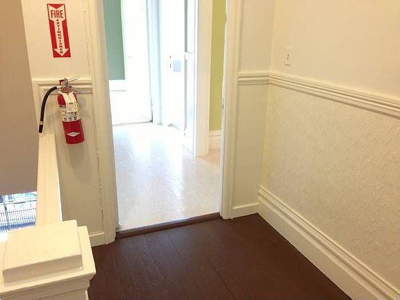 APARTMENT ENTRANCE