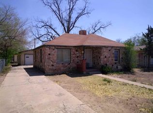 607 S Michigan Ave, Roswell, NM 88203