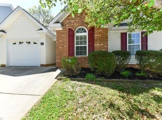 3804 Bluestem Dr, Greensboro, NC 27405