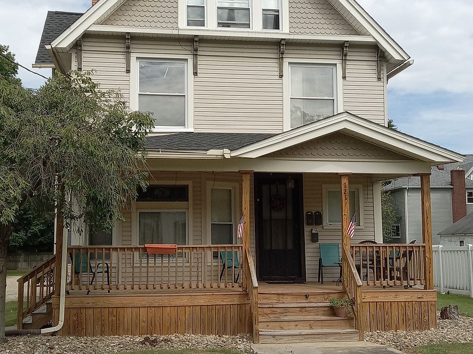 1st image of 121 E Highland Ave #2