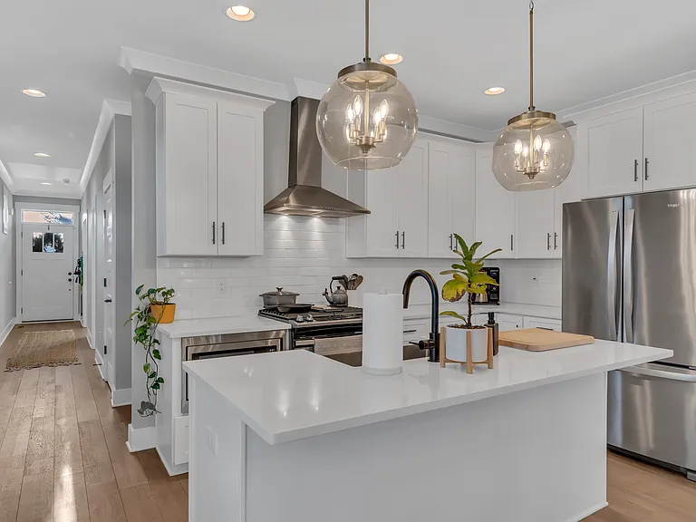 502A Croley Dr — Photo 9