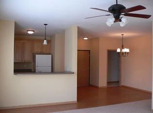 2329 Bristol Dr UNIT 201, Ames, IA 50010