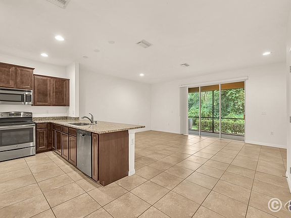 4th image of 13936 Snapper Fin Ln