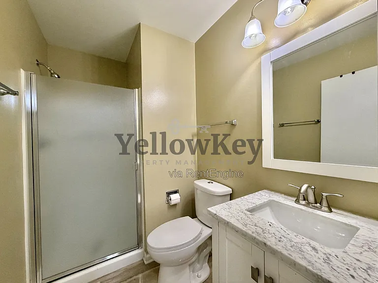 613 Greystone Ln — Photo 5