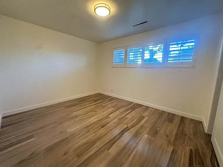 7623 S Cambria Cir #B — Photo 17