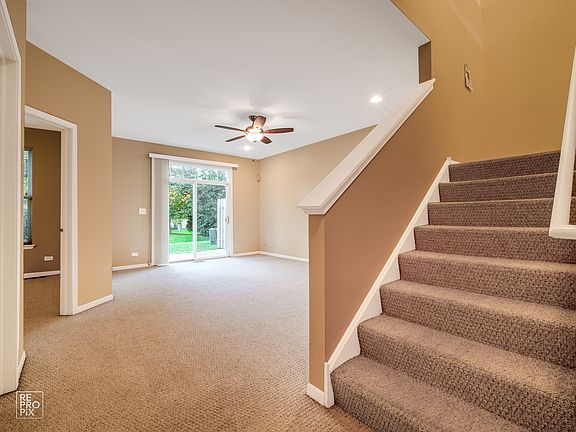 2nd image of 437 Pine Lake Cir