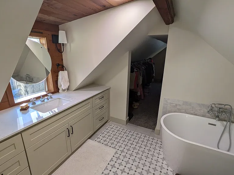 1149 SW Brockwood Ave — Photo 9
