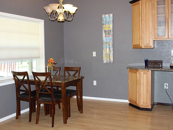 4th image of 2022 Elizabeth Ct