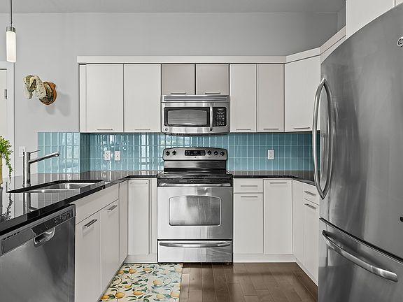 3rd image of 3645 Carrington Rd Unit 315