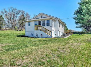 25686 Lee Hwy, Buchanan, VA 24066