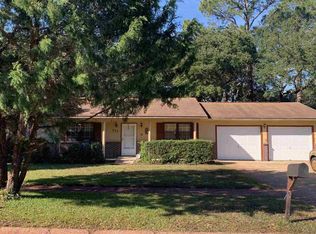 335 Southwalk Pl, Pensacola, FL 32506