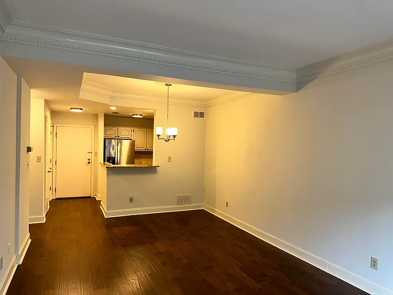 5400 Park Ave #209 — Photo 7