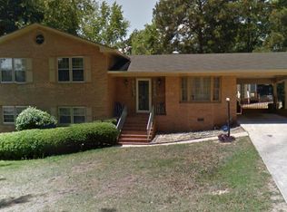 2556 Hyde Park Rd, Macon, GA 31211