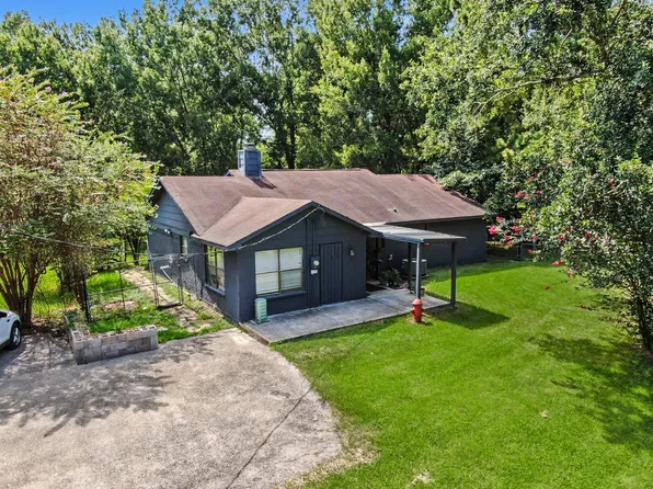 619 Lakeville Dr, Kingwood, TX 77339