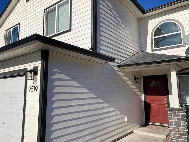 1st image of 2519 E Spruce St #2519