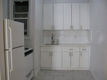 3rd image of 1059 1st Ave #A3a