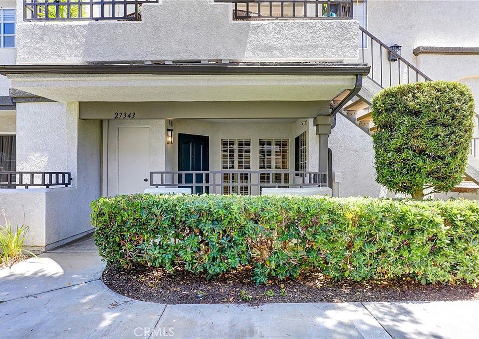 1st image of 27343 Nicole Dr