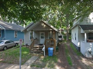 628 Leslie St, Lansing, MI 48912