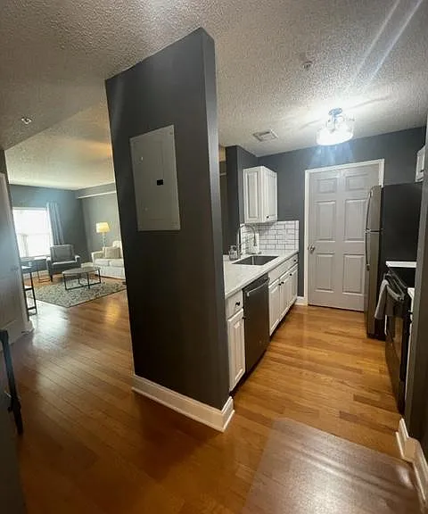 1075 Peachtree Walk NE #A302 — Photo 12