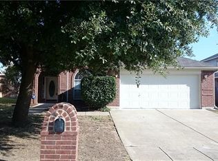 1733 Overland St, Fort Worth, TX 76131