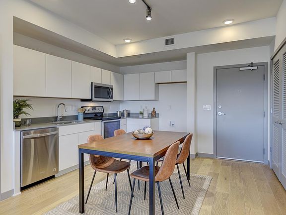 5th image of 400 Herron Dr APT 119