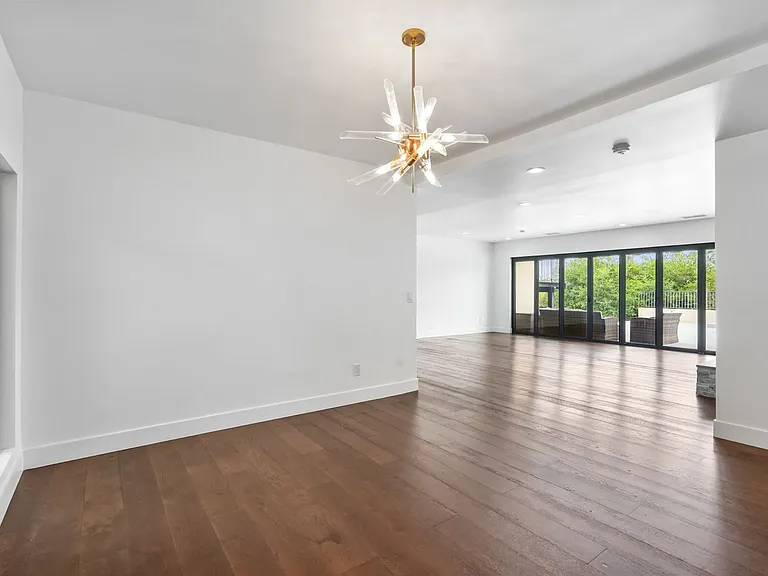 3812 Westfall Dr — Photo 13