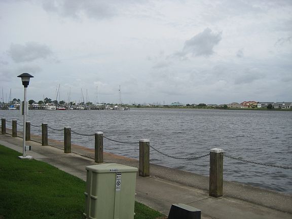 2nd image of 1490 Harbor Dr Unit 106