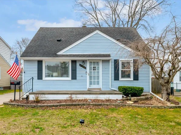 21706 Revere St, Saint Clair Shores, MI 48080