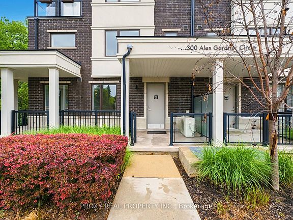 2nd image of 300 Alex Gardner Cir Unit 41