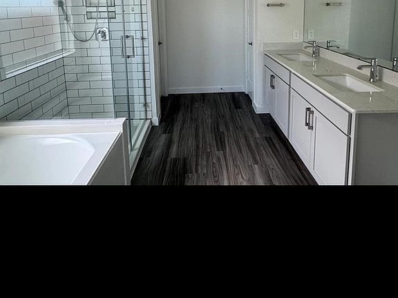 5th image of 22539 Loreto Costa Ln