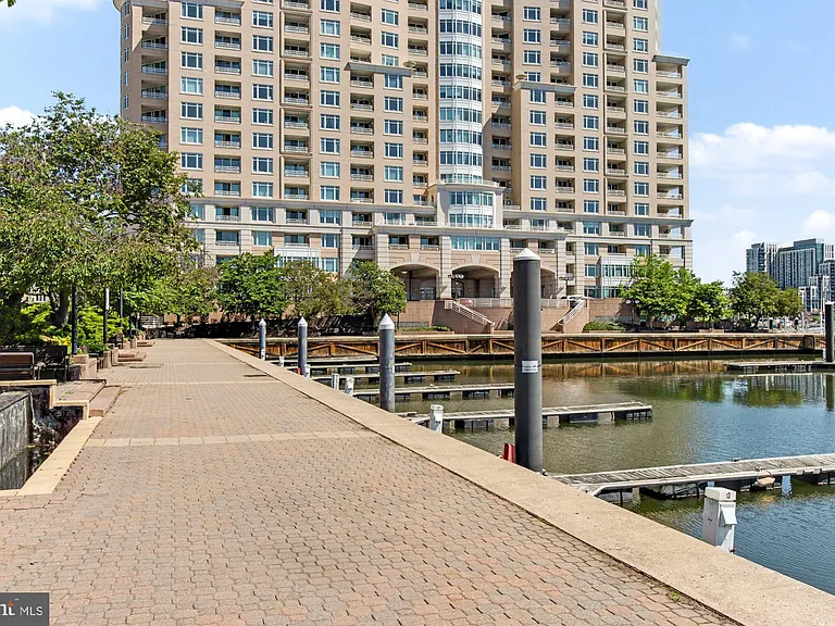 100 Harborview Dr #1001 — Photo 65