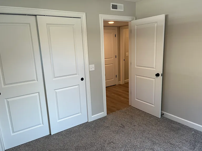 603 W Main St — Photo 13