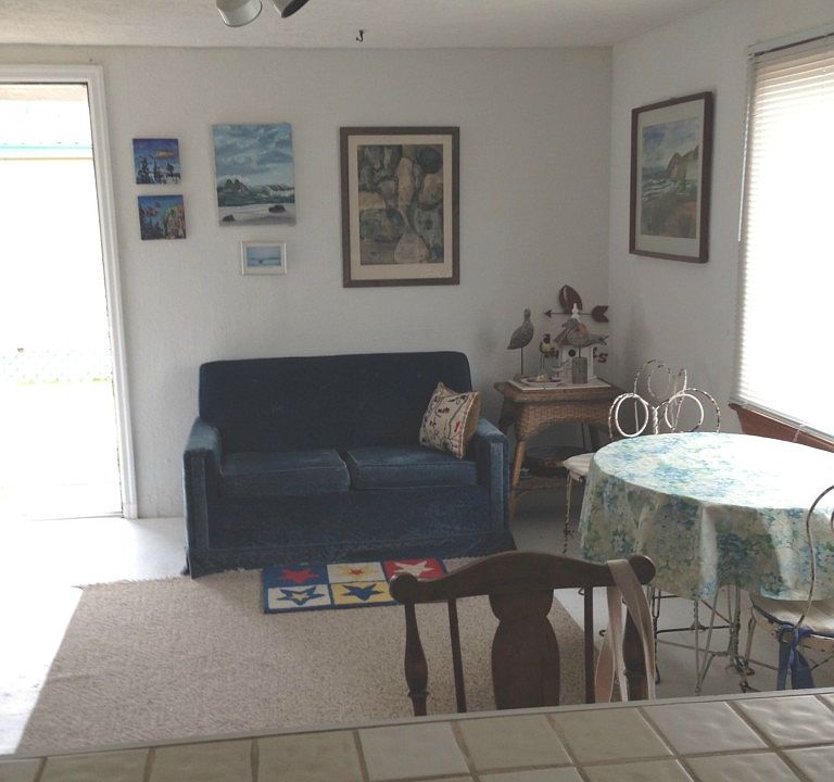 2nd image of 26204 R St