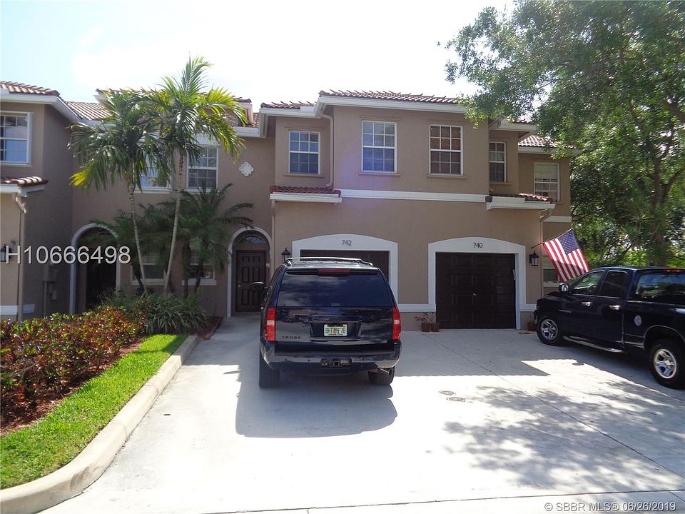 1st image of 742 NW 132nd Ave #742