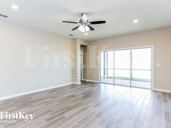 3rd image of 1633 Mathews Manor Dr