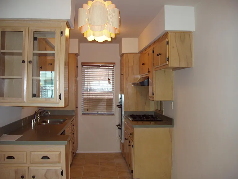 1011 N Hilldale St #5 — Photo 2