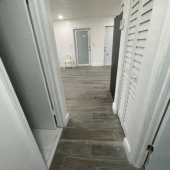 3906 SW 12th Ct #4 — Photo 3